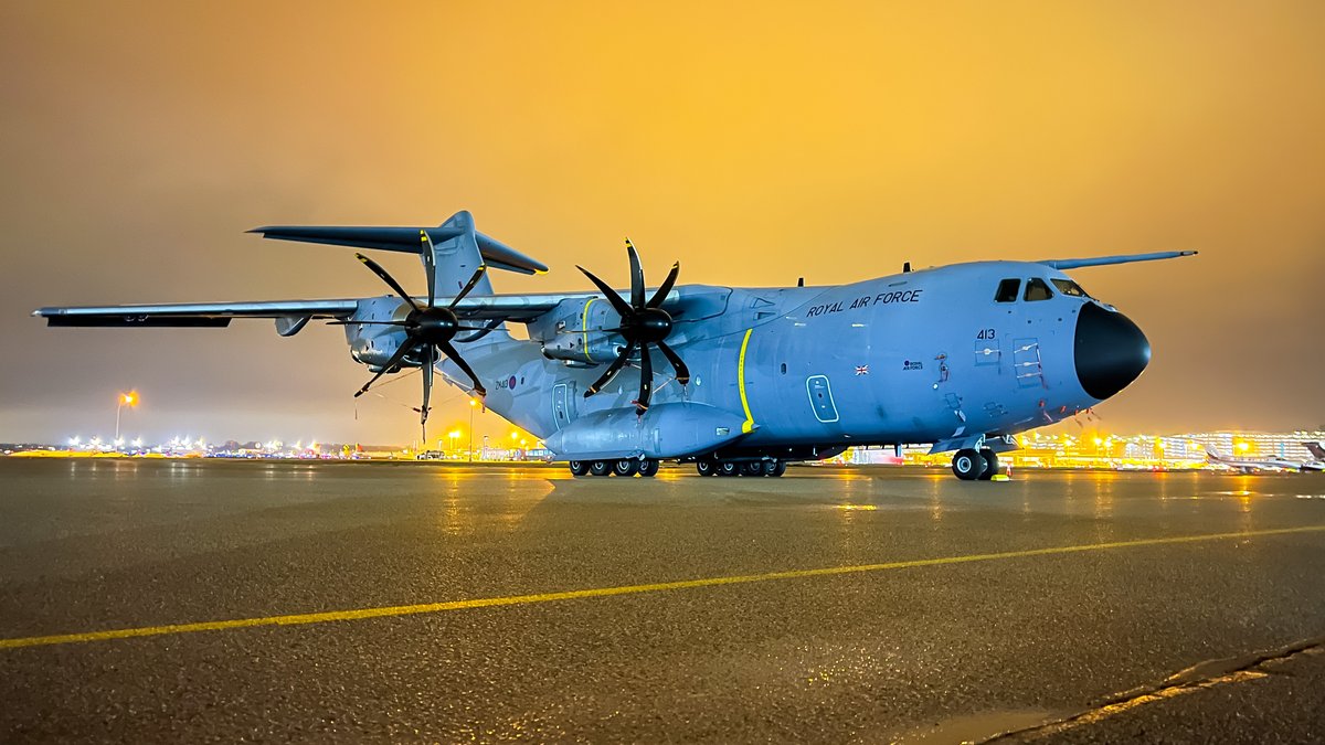 It’s not every day an A400M stops by! The Airbus A400M Atlas, operated by the United Kingdom Royal Air Force, made a quick overnight stop at @MSPAirport this weekend.