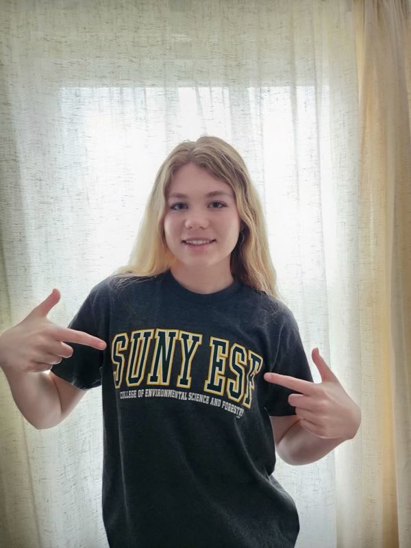 toddbrggs's tweet photo. The Class of 2024 has another college commitment to announce.
@lilah_matthews has committed to compete in cross country and track and field at SUNY-ESF.
So happy for and proud of Lilah!!
GO MIGHTY OAKS
@njmilesplit @TownshipScores https://t.co/wLiuwRgila