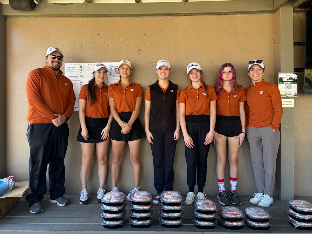 WWarriorGolf's tweet photo. 1st place 🥇 on our home turf! ⛳️ Lady Warriors start the Spring Season with a team and ind win 💪

@coach_awood  @WWHSWarrior https://t.co/SYwJSr98XO