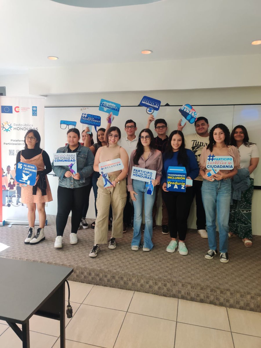 1/2 Hemos completado con éxito junto a PNUD una serie de talleres para fomentar la participación ciudadana en la formulación de propuestas🙋‍♀️🙋‍♂️además de simulacros para comprender las normativas del proceso electoral y su relevancia en la construcción de una sociedad democrática🗳️