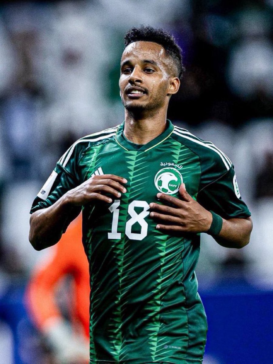 saudifootnews's tweet photo. ๐จ Two ๐ ๐ฎ๐ป๐ฐ๐ต๐ฒ๐๐๐ฒ๐ฟ ๐๐ถ๐๐ scouts were on hand to shadow Saudi national team player ๐๐ฏ๐ฑ๐๐น๐ฟ๐ฎ๐ต๐บ๐ฎ๐ป ๐๐ต๐ฎ๐ฟ๐ฒ๐ฒ๐ฏ during ๐ฆ๐ฎ๐๐ฑ๐ถ ๐๐ฟ๐ฎ๐ฏ๐ถ๐ฎ's last two matches against ๐๐๐ฟ๐ด๐๐๐๐๐ฎ๐ป and ๐ง๐ต๐ฎ๐ถ๐น๐ฎ๐ป๐ฑ ! ๐โณ
#News #TransfertTalk #FootballTransfert #SaudiArabia #SaudiProLeague #SPL...