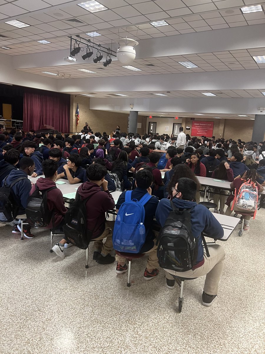 RCHighlyFavored's tweet photo. Today we had our “Saturday Bootcamp” Assembly Pep Rally for 7th-8th Grade‼️ #6Saturdays  #HawkNationStandUp 🦅#IntentionalAboutTheWork
@HolubMiddle @AliefISD https://t.co/4W1VP6SDgk