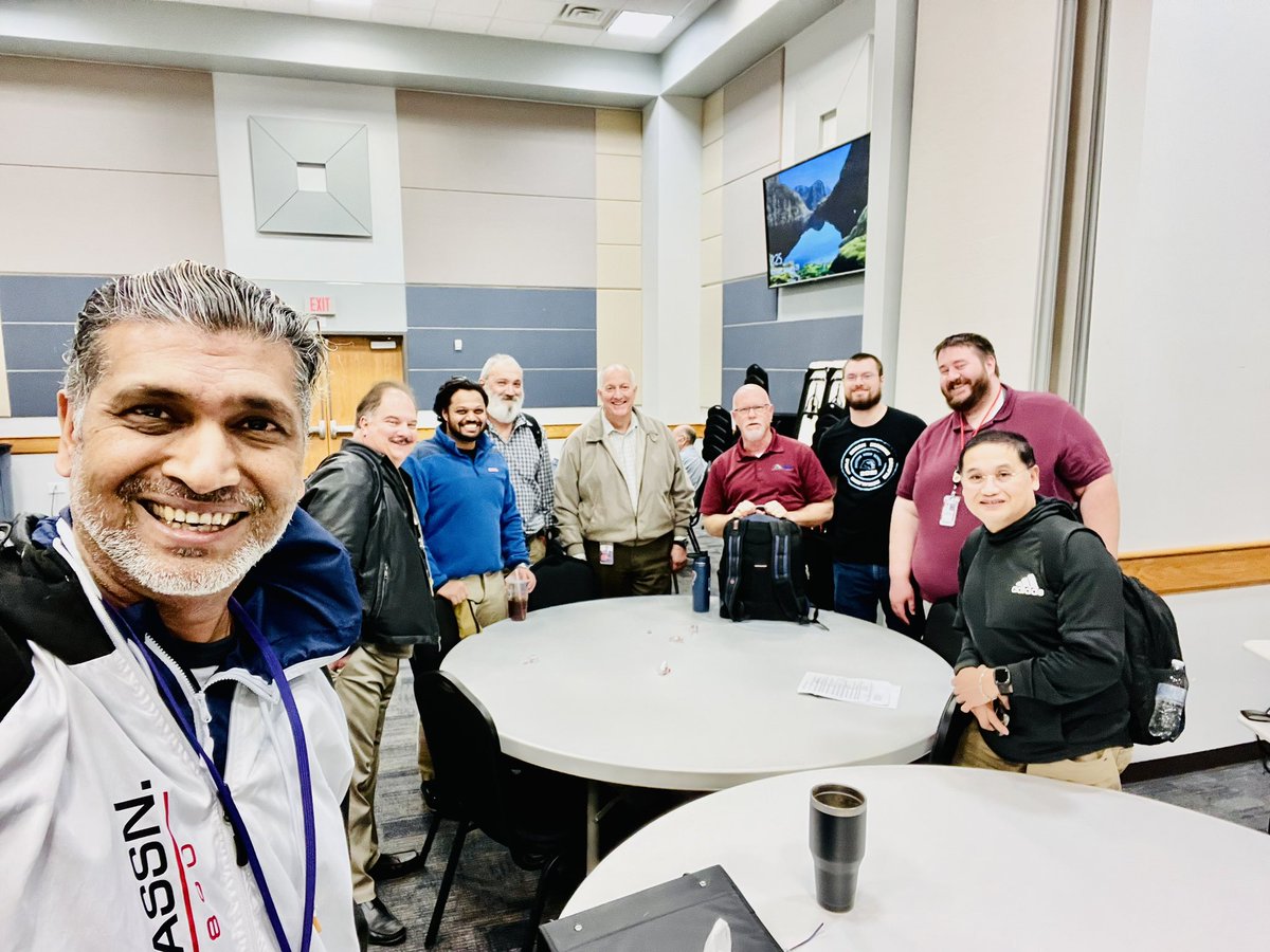 rnglobalgroup's tweet photo. Katy ISD has the best Engineering and Architecture faculty team!  Had a great curriculum review session today to ensure that rigor, sequencing and alignment are with all high schools. So blessed to be on a team of educators and industry experts that always put students first 😁 https://t.co/byG8RGI8K5
