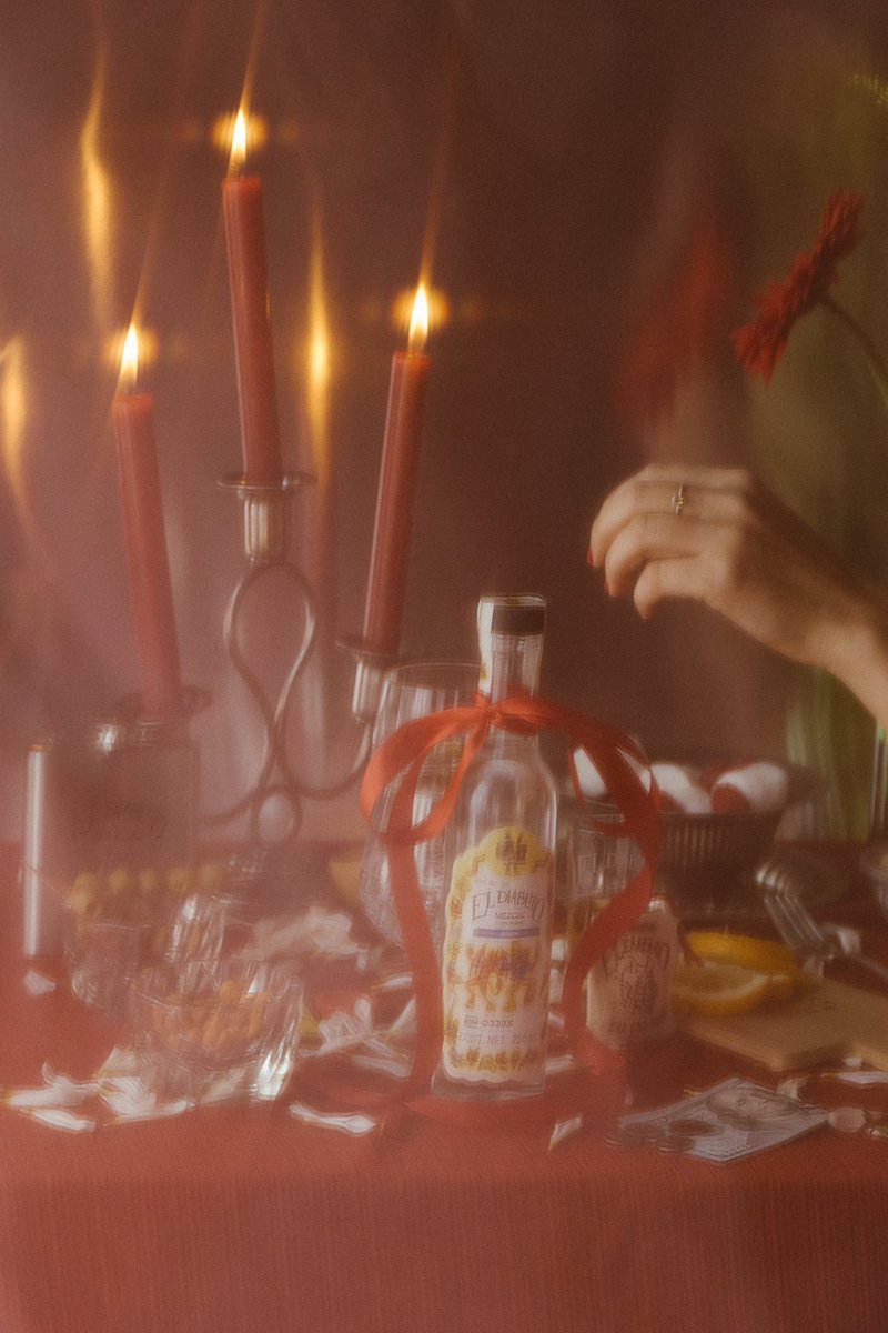 Síndrome del Mezcal ¿Te sobra lunes o te hace falta un #mezcal? Día 52 de enero🫠 #gift #enero #propositos #resolution #january #drinks #funtimes #lfl #potd #firstmonth #deseos #mezcales #mezcallovers #drink #mezcalitos #wish #buylocal #resolutions #mondaymotivation #endiablate👹