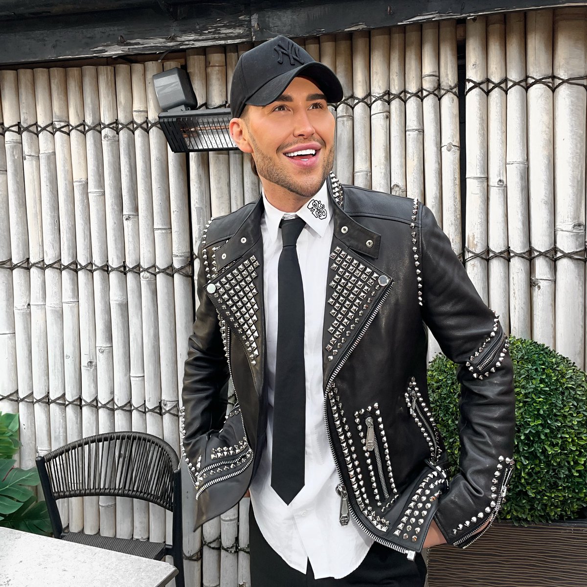 Ryan Kay tweet media