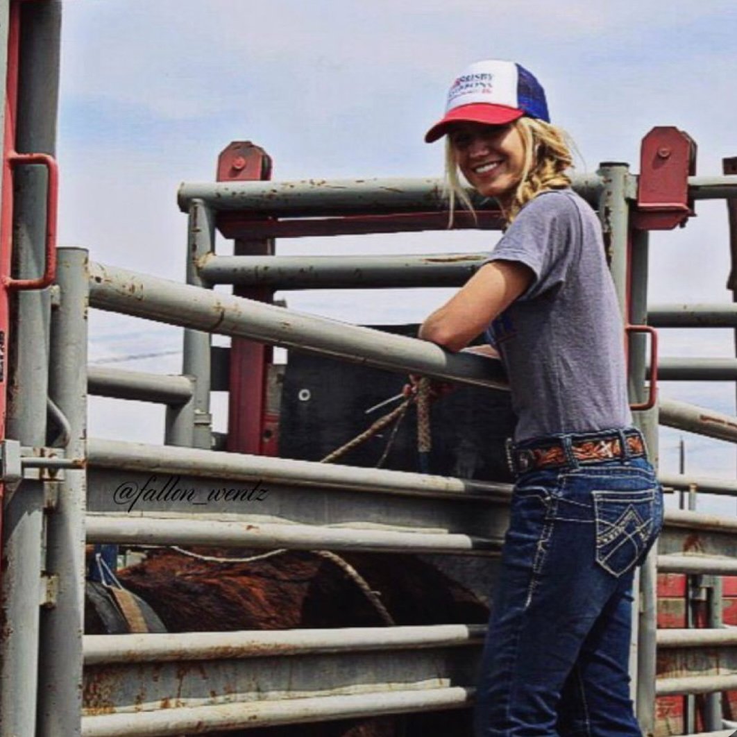greencert_ag's tweet photo. Sign up for TESTING! We don't test again until MAY!
Olds: Feb. 13th &amp; 14th 
Hanna: Feb. 15th 

Email me for the link: kjorgensen@oldscollege.ca

#thisishowyougetyourcredits, #greencertificatetesting, #youcandoit, #loveag, #itseasierthanyouthink https://t.co/DWmn8KJHY4