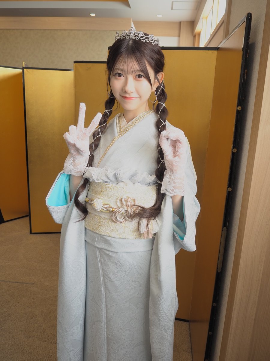 erii_20031027's tweet photo. 成人式の裏側見れます！👀

https://t.co/IIJdDmu1DJ https://t.co/zPcbuCf6MU