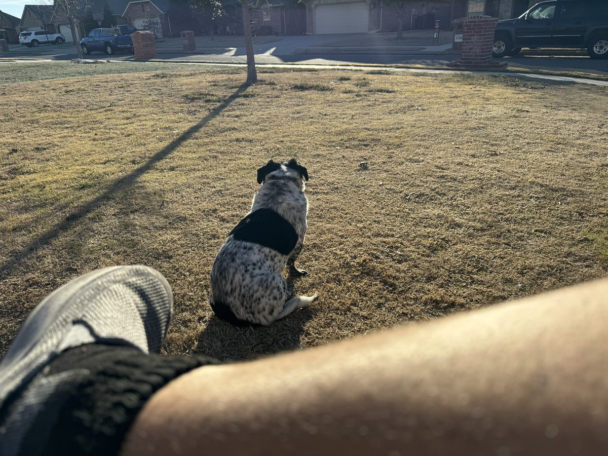 Tornado_Steejo's tweet image. Getting that vitamin D in before ChaseSummit this weekend! #FalseSpring