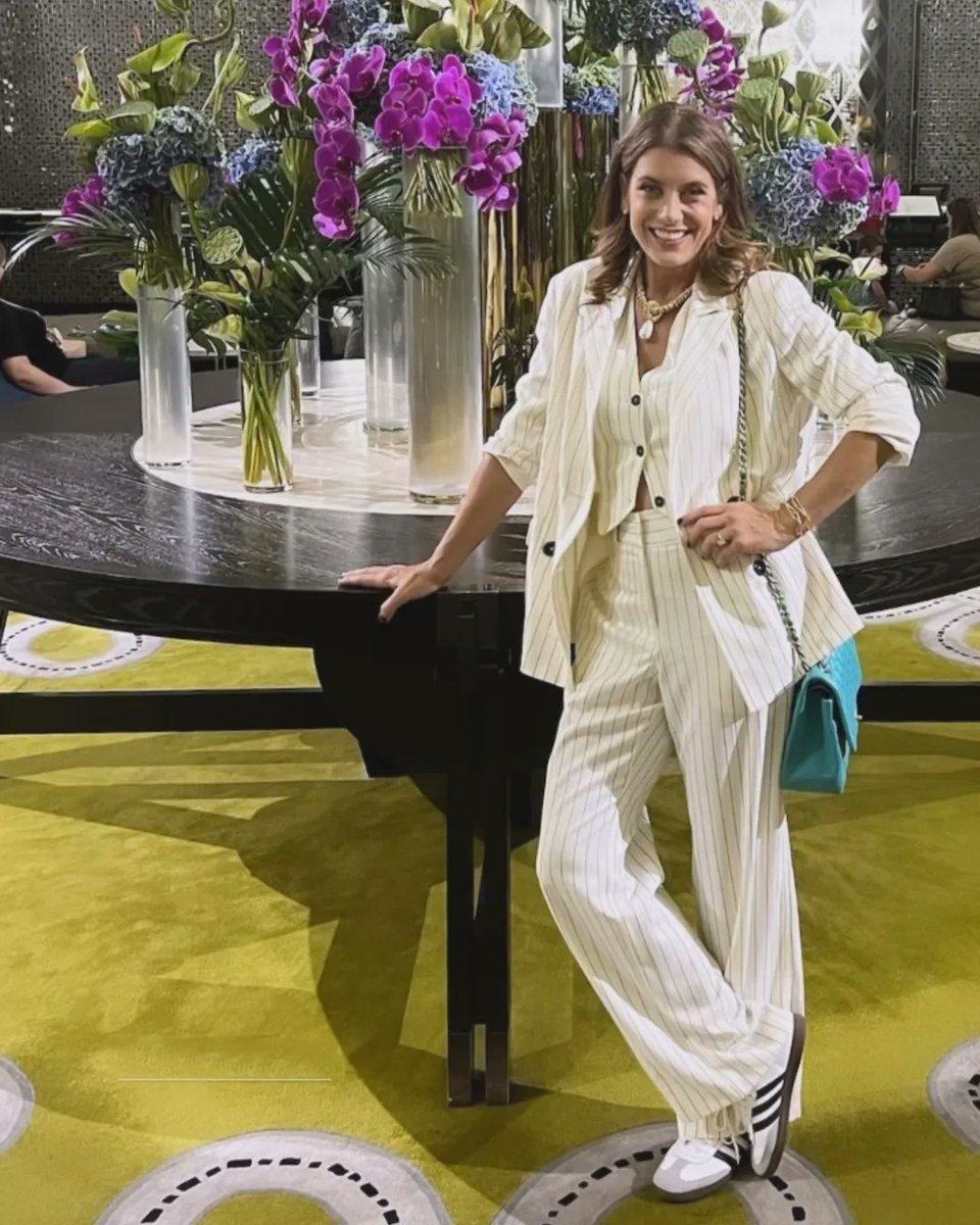 katewalshup's tweet photo. 📸 | Kate Walsh stunning during her stay at the Crown Melbourne, Australia! 🤍 https://t.co/LvO4QCACN2