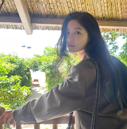 Pizzae__'s tweet photo. #KimYooJung https://t.co/dx5AfsITv0
