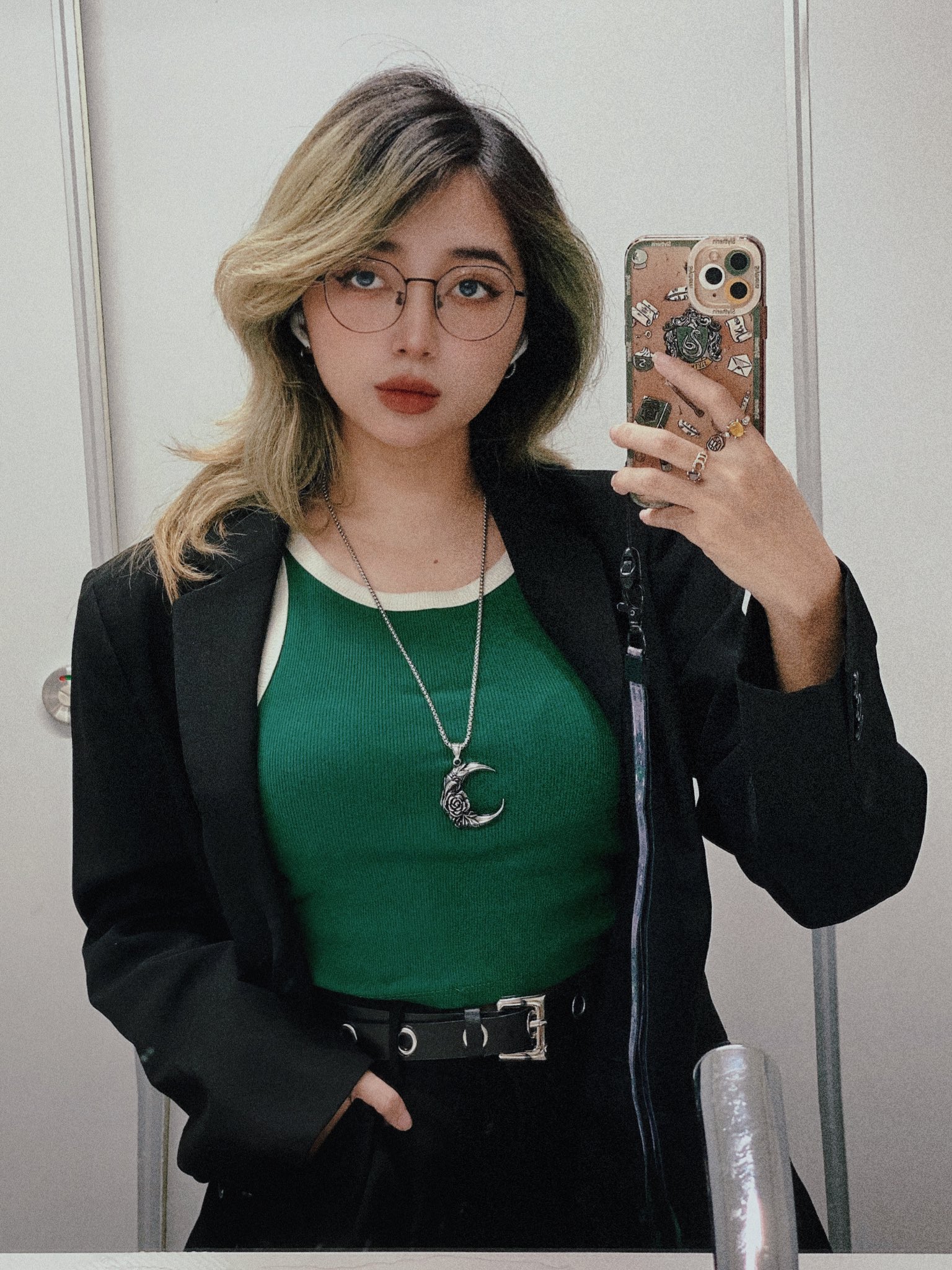 Mercury Nguyễn khẳng định cô luôn kiểm soát giới hạn và không làm nội dung phản cảm.(Ảnh:X)