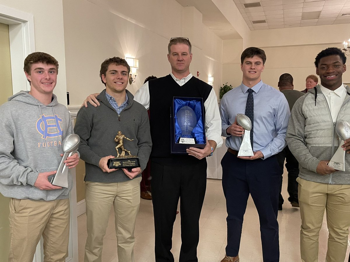 CapeVikingsFB's tweet photo. Congrats to Coach Freddy @fredhoos on being named the Division 3A Coach of the Year as well as @brenn_scott @maurkijames @Wilson_Ingerski on your 1st Team All-State honors and Jackson Cunningham for your Sportsmanship Award! We are extremely proud of all of the program’s success! https://t.co/JIO6Plx9O7