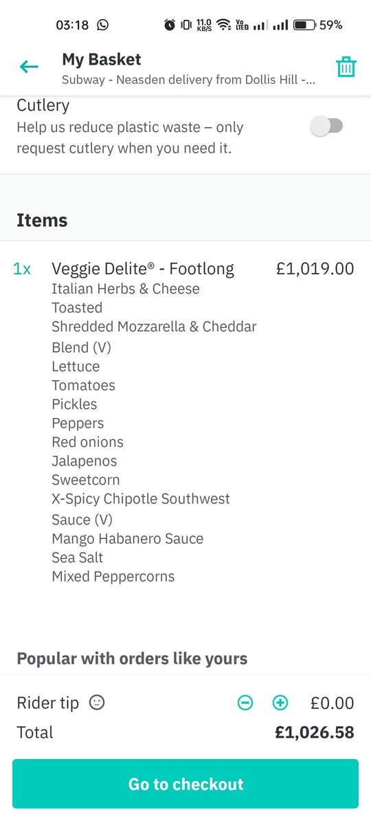 itsukisaiken's tweet photo. @Deliveroo @SubwayUK @SUBWAY 

Wtf guys... What did I ever do to you 😭😂 https://t.co/kBP98SotX5