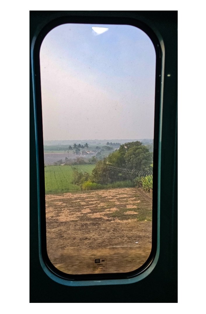 OmkarsClicks's tweet photo. Traveling in a #VandeBharat I found something; the closed doors provide for a ready made frame for the beautiful visuals cruising away.
Train travel is β€οΈ
#goodmorning
#VBvibes
#theme_pic_India_Sunrise
#clickforIndia
CC: @RailMinIndia https://t.co/F7mJrhqNnY