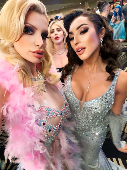 RT - Had a blast at the 2024 @avnawards Show with the absolute stunners 🌟 @OhItsEmmaRose @ChristianaCinn<a class="tags" target="_blank" title="On Twitter" href="/?out=eyJ0eXAiOiJKV1QiLCJhbGciOiJIUzUxMiJ9.eyJpYXQiOjE3MjExODE1OTUsImlzcyI6InR3cG9ybnN0YXJzLmNvbSIsIm5iZiI6MTcyMTE4MTU5NSwiZXhwIjoxNzUyNzE3NTk1LCJyZWRpcmVjdF91cmwiOiJodHRwczovL3R3aXR0ZXIuY29tL2F2bmF3YXJkcyJ9.2xh7o0zoG9KipSdP4AhLeW-fieNa36dJypj2araSDAIXUk2Vraf-6UMRWCDcJ0cejqwaM1NdddEKUiIcOtIwSQ">@avnawards</a><a href="/tag/avn"class="tags"><span>#avn</span></a><a href="/tag/avnshow"class="tags"><span>#avnshow</span></a><a href="/tag/avnawards2024"class="tags"><span>#avnawards2024</span></a>