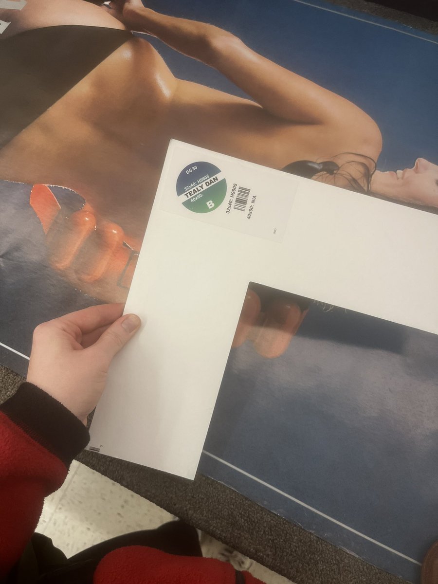 Sweet__Tomatoes's tweet photo. Getting something framed and….. https://t.co/IJjTH4rmPx