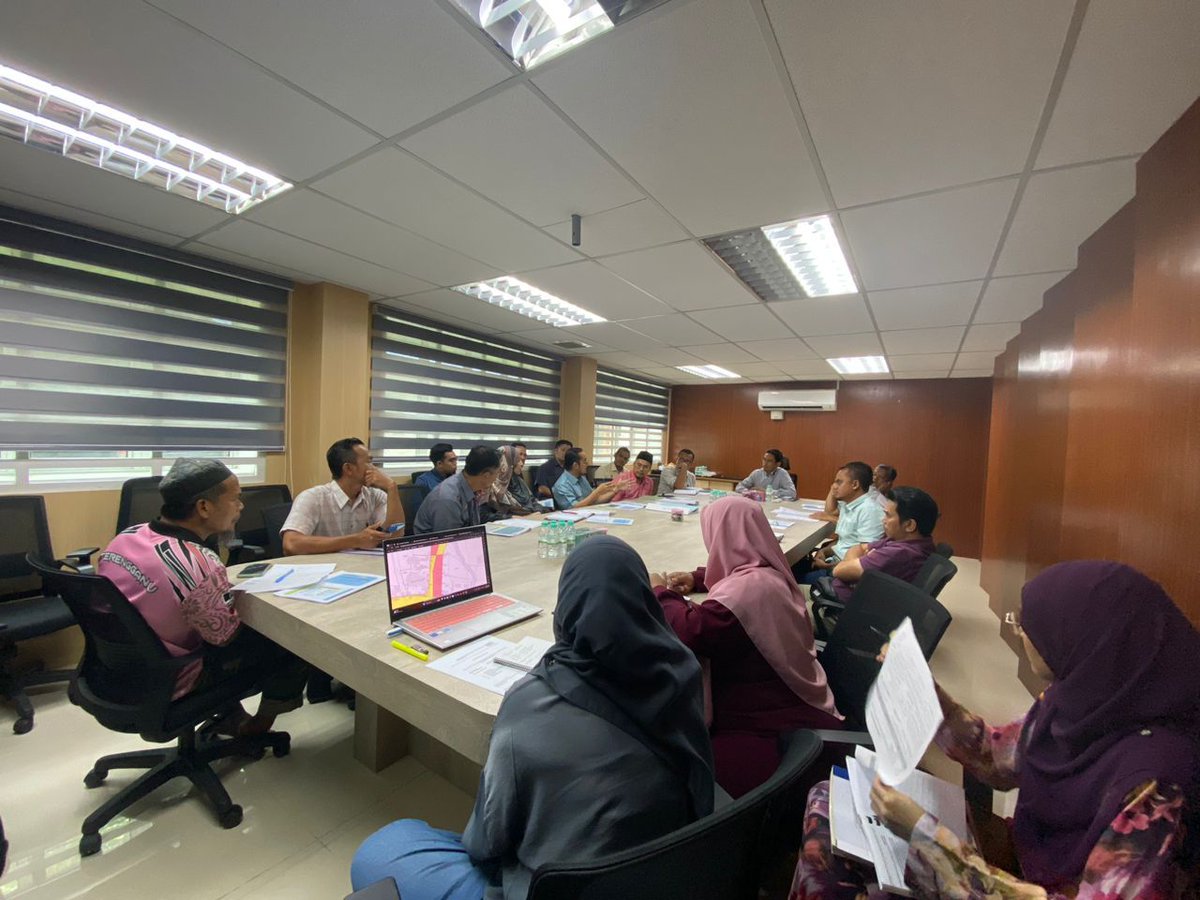 PasukanProjekTrg tweet media