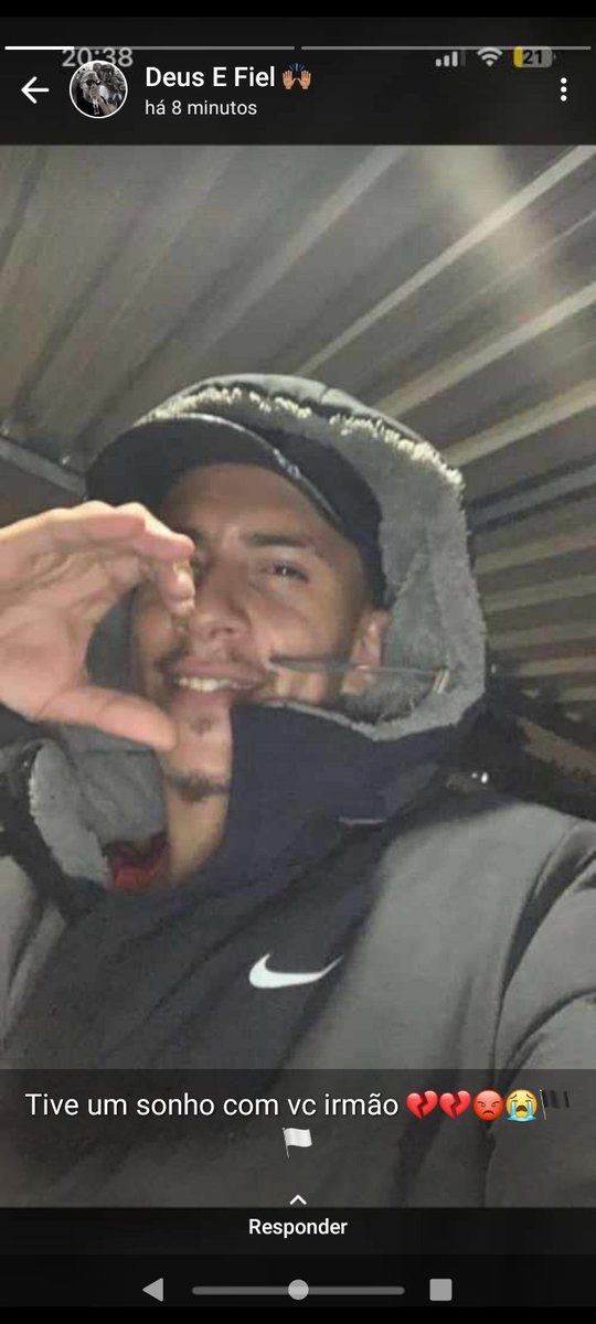 morena086723's tweet photo. Te amarei eternamente 🥀#ummes🥀💔😭 https://t.co/DqamyJnwm6