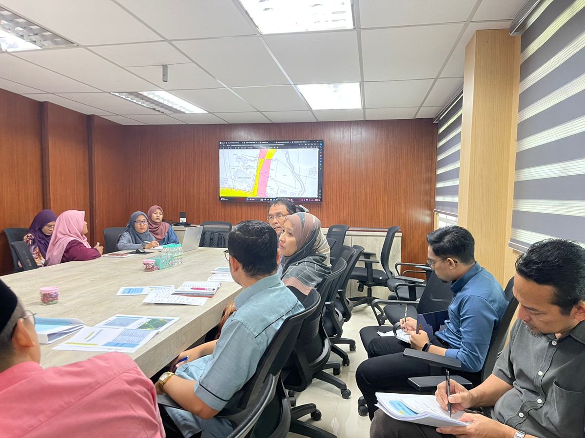 PasukanProjekTrg tweet media