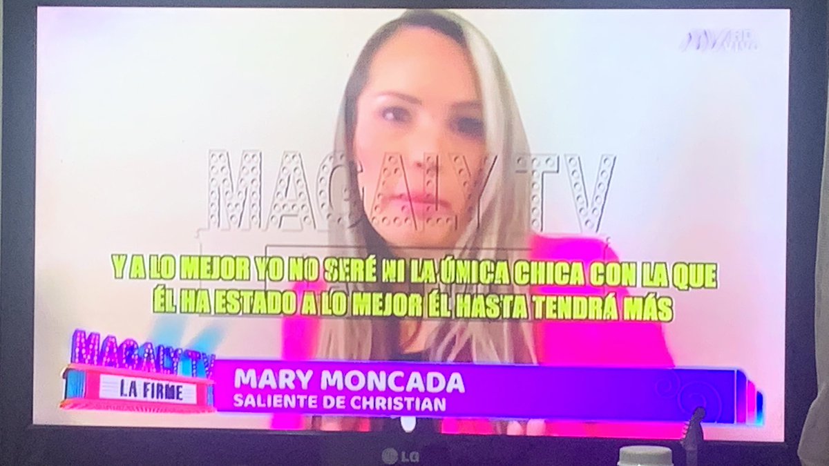 Nueza's tweet photo. Ptm ese carro rebotaba como una rana literal #MagalyTVLaFirme https://t.co/LD6gKmcc40