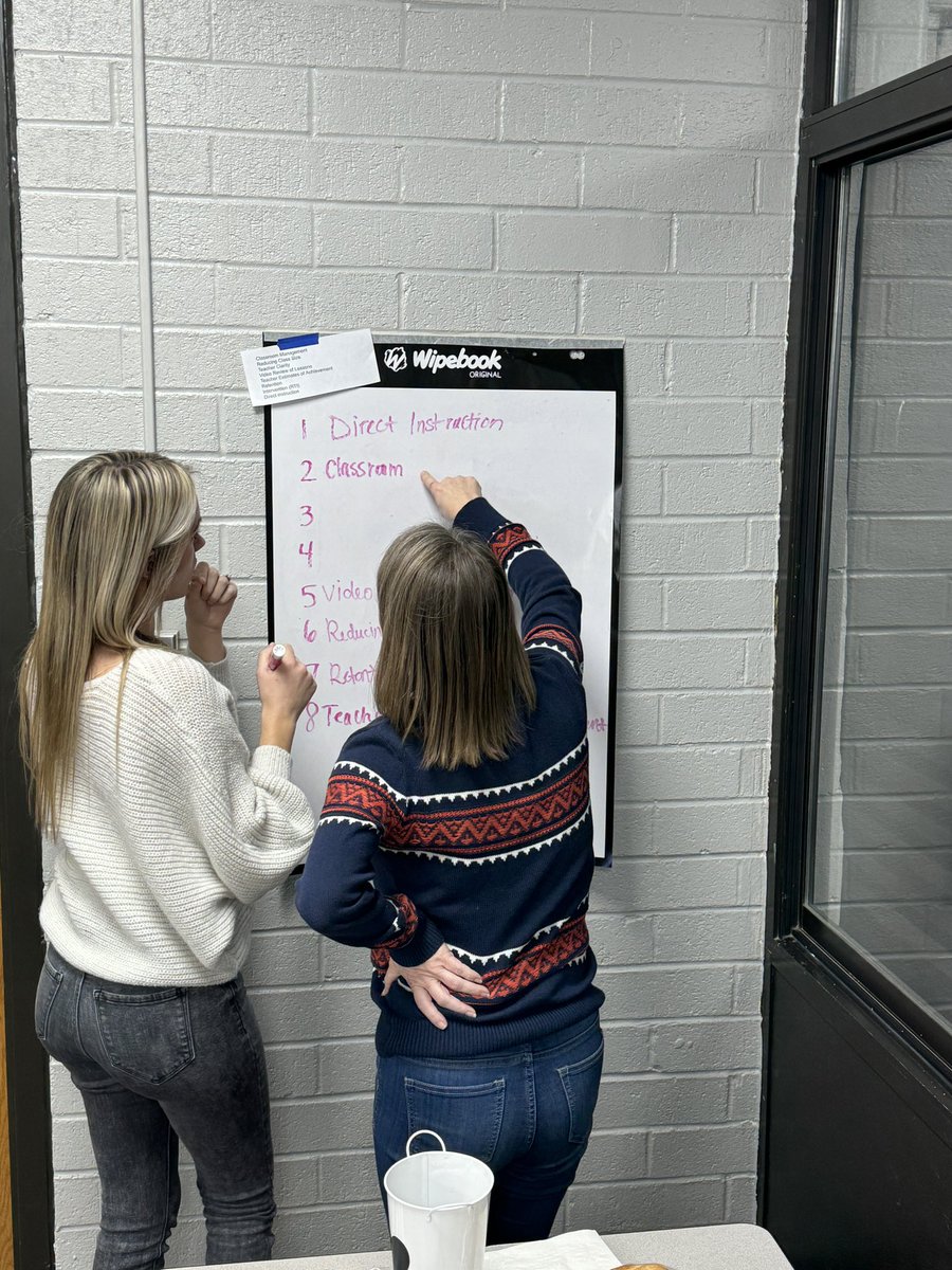 amy_linkel's tweet photo. POV: @switzsc teachers desiring to get better for their students, working intentionally, collaborating with others, reflecting, and adjusting. #PacerPride #fullheart #ProfessionalGrowth https://t.co/vjgzZgxtsy