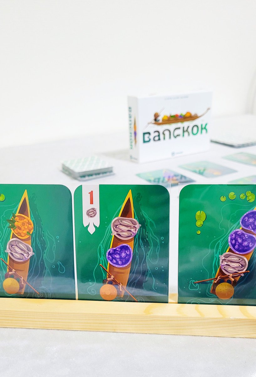 CaitlinErnest's tweet photo. #EricPlotton &amp; #DavidPaput's 'Bangkok' has you building your own floating market. Secret objectives influence which cards you decide to switch in/out and where you choose to add them, which adds a fun layer of strategy.
#Laboludic #MaudChalmel #ボードゲーム #BoardGames #TableTop https://t.co/1OttKogRAX