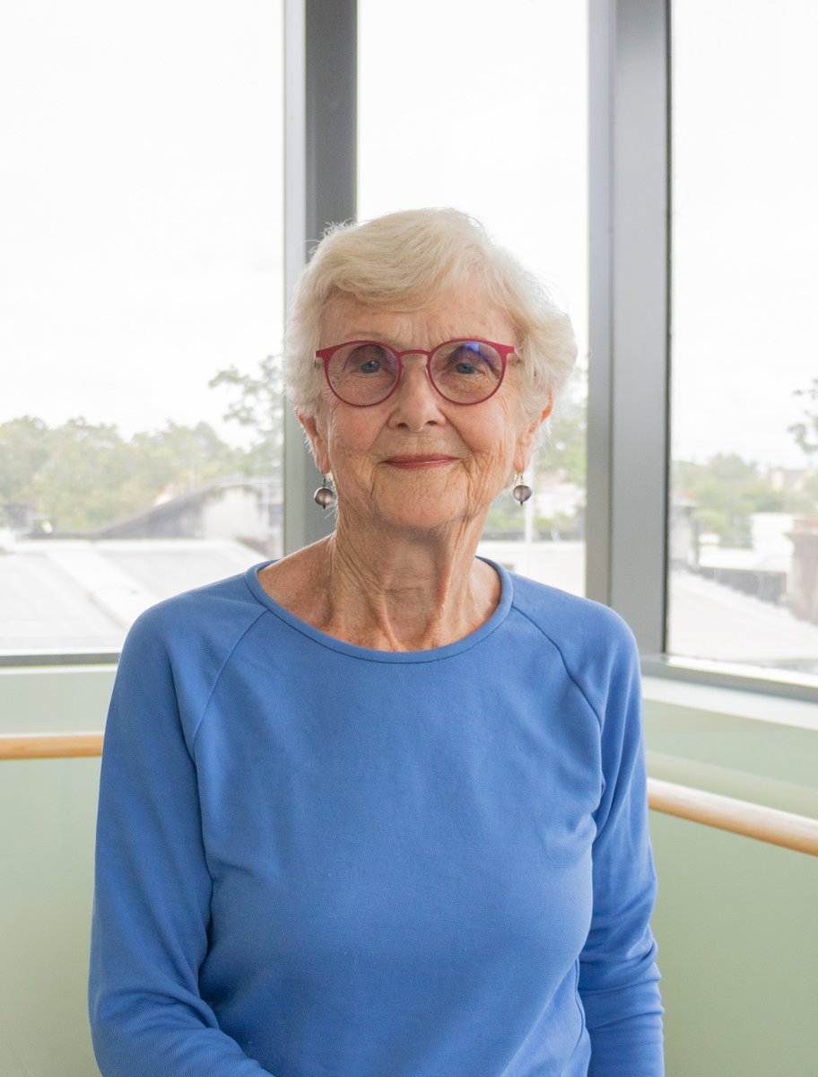 HRIAust's tweet photo. Congratulations to HRI's former scientific director Emeritus Prof Carolyn Geczy! Carolyn was awarded an Order of Australia (AM) for her significant service to immunology and vascular biology as a researcher and academic. #research #womeninSTEM #award #mentor https://t.co/PKwkDDcbXY