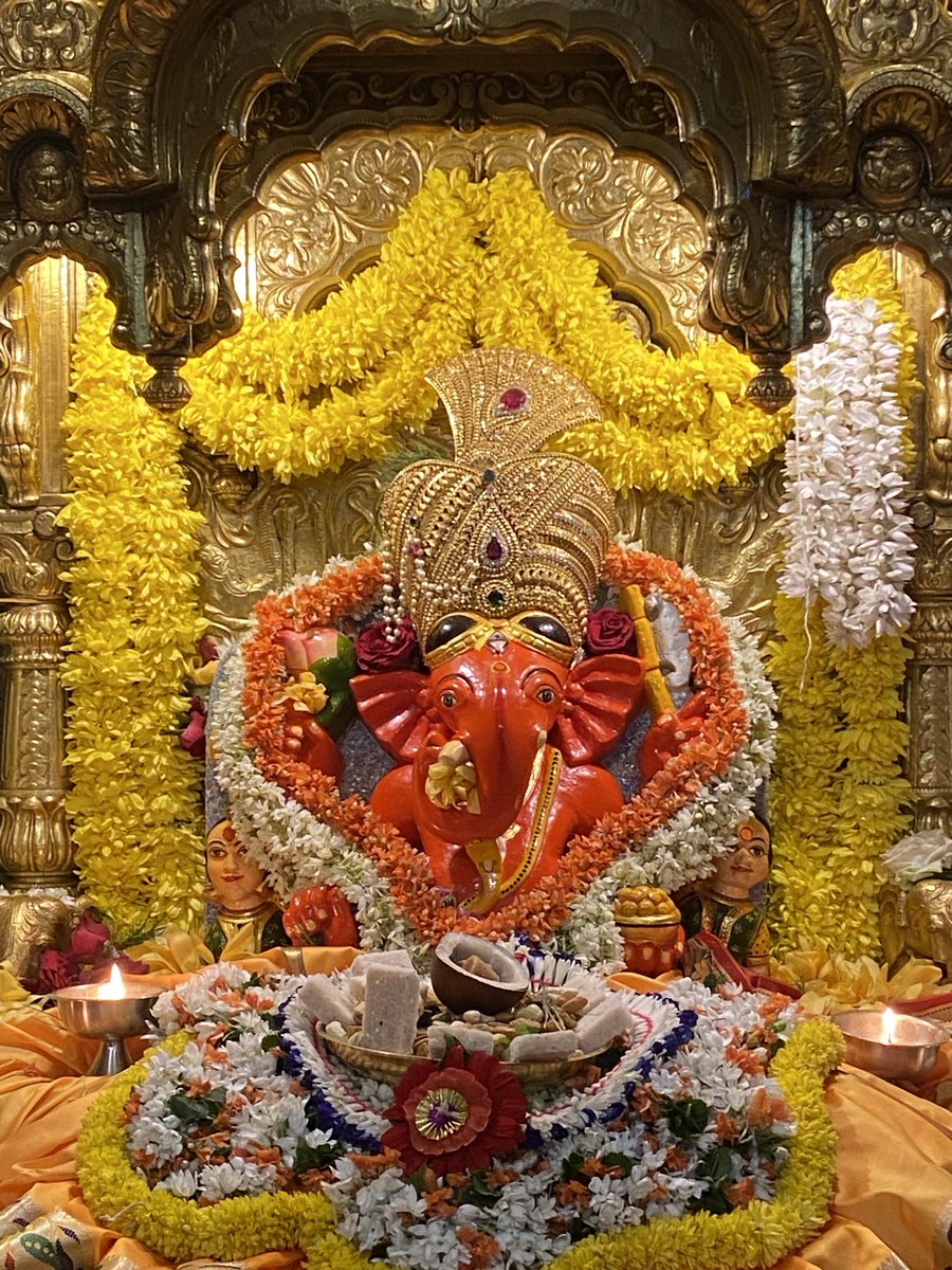 🙏 गणपती  बाप्पा मोरया 🌺मंगलमूर्ती मोरया 🙏३०/०१/२०२४
🙏Ganapati Bappa Moraya 🌺 Mangalmurti Moraya  🙏30/01/2024