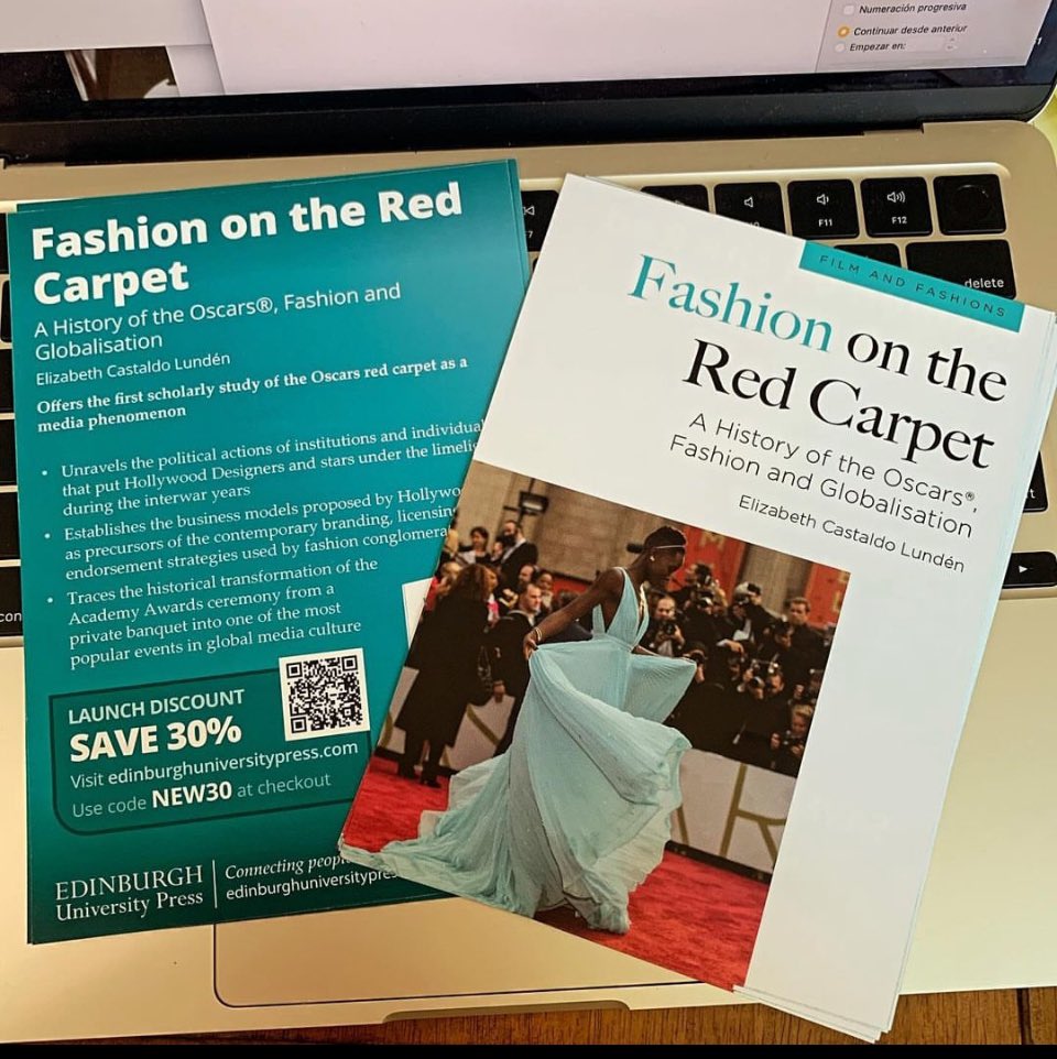I am in love with the flyers designed by @EdinburghUP to promote my book. Take advantage of this discount to enjoy some #Oscars  history during this award season!
#academyawards #fashion #redcarpet #celebrityculture #PR #mediahistory @TheAcademy