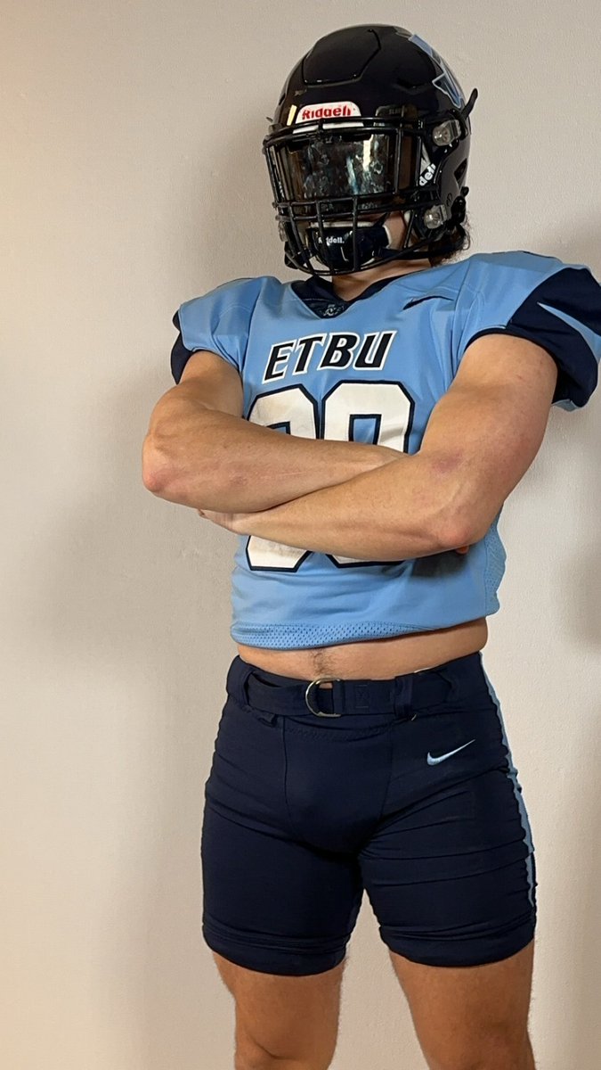 Thank you <a href="/ETBU_Football/">ETBU Football</a> for having me this morning! I had an awesome time! @Coach_MasonETBU 
<a href="/TheCoachJohns/">Jason Johns</a> <a href="/Coach_Lavender/">Coach_Lavender</a> <a href="/LovejoyFootball/">Lovejoy Football</a> @CoachDonnyHOU <a href="/CoachKPark/">Kevin Park</a> <a href="/CoachVWill/">Coach Vince Williams</a> <a href="/CoachLedford/">Ryan Ledford</a> <a href="/972CoachCannon/">Matt Cannon</a>