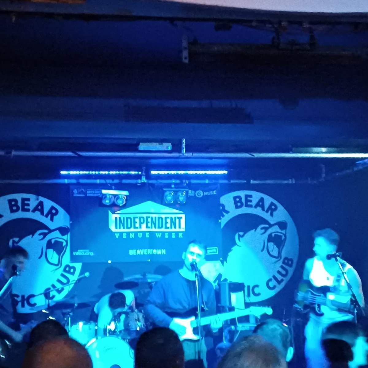 Lockolike's tweet image. An awesome night @PolarBearRoars @Morals_theband getting better with every gig. @daclockworks finishing the night with a cracking set. Great to see @SsWizaard #KeepMusicLive #MusicForMoods