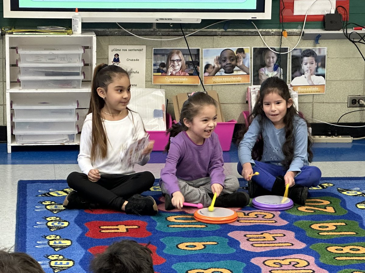leahod's tweet image. These kinder musicians were amazing!  They ended their percussion unit with a concert for their siblings.  @_MrsMaldonado_ is not only a fabulous teacher, but she also happens to be a fabulous conductor. ❤️ #teampershing #d100inspires