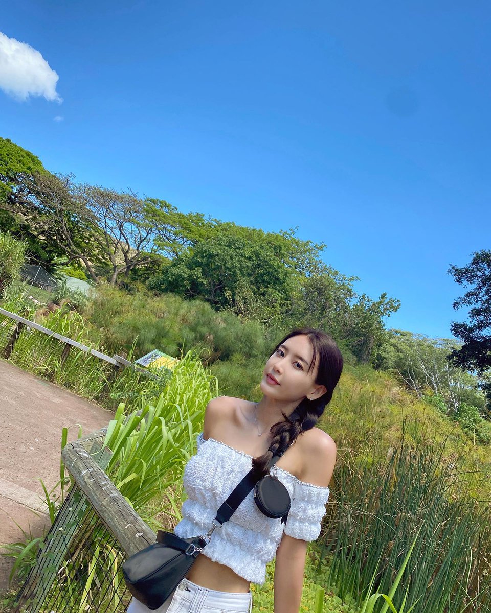 Lin41514's tweet image. 残りの人生はとても長いので、慌てないでください、20十九、誰かがあなたに同行することを願って、ない場合は、あなた自身の太陽になります。