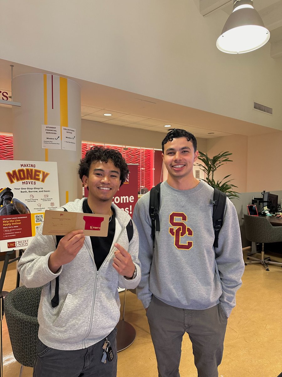 USCCreditUnion's tweet photo. Congratulations to spring admits, Patrick and Maggie, for winning our student raffle! Welcome to the Trojan Family! ✌️✨
#USCCreditUnion #WelcomeTrojans #USC #StudentRaffle https://t.co/nrEIEEWpFV