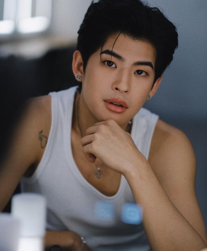 wsmcmit's tweet photo. sometimes i wonder, is this the same person??😭😭😭
@mmarkpkk
#markpakin #mmarkpkk #mmark https://t.co/k50Z0Vrhg4