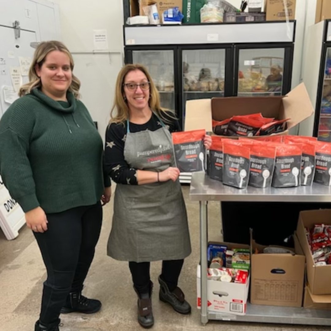 Thank you to our friend Pampered Chef Mary and her customers for helping to feed local families and individuals in need. We’re so grateful for your continued support and generosity! @PchefM #ThankYou #GivingBack #Caledon #FoodSupport