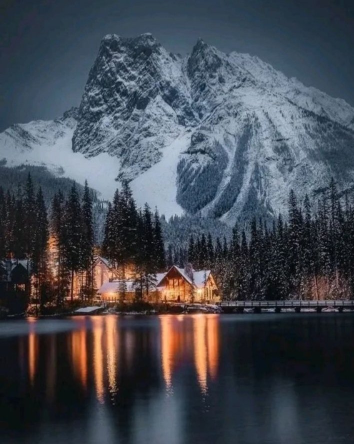 NancyDi301258's tweet photo. Linda noche por allá Canadá y París #Nieve y #Elada por aquí hay #Lluvias #maturita2024 #นักเรียนแทงกัน https://t.co/eqZ6PQBSnU