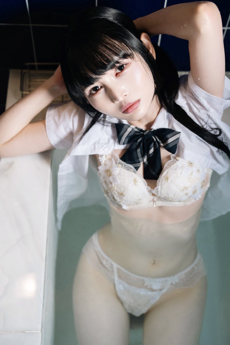 atomi_shuri's tweet photo. おはよう下僕ちゃん https://t.co/pJQ2y1w6go