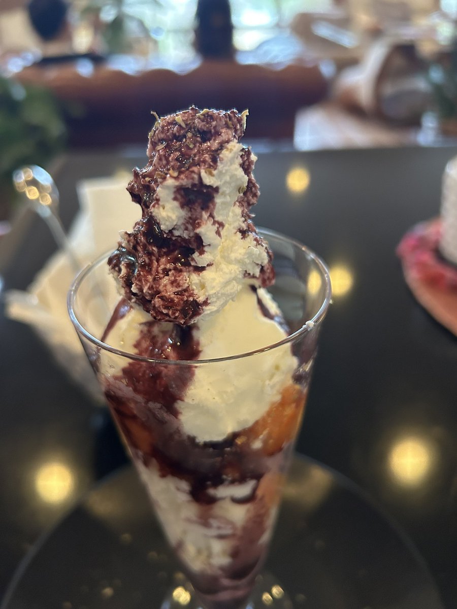 Deguchi_StarMag's tweet photo. When we construct a portfolio we try to find investment opportunities negatively correlated so that the overall portfolio’s volatility can be lower than simple weighted average of volatility. This is a positive sum. 

The parfait I found in Itoshima during the weekend is one of such things. You can “never” imagine the combination of the ingredients of this parfait called “parfait-parfait” created by graphic artist-aka-patissier Kanae Shibata at Pinot Gris, a cafe. Granite of tomato and avocado is topped with fresh and light cream and amazake (rice wine) ice cream. It is covered by mulberry sauce. What makes this parfait very unique is its use of sansho (山椒/花椒), or Zanthoxylum bungeanum. It is a special spice used often for Szechwan cuisine. It is quite an opening experience to notice how the ensemble of random and weird flavors can actually make a perfect symphony. 

This cozy cafe stands on a hill overlooking a small village surrounded by mountains. It is quite picturesque. You suddenly feel that you are in the middle of Toscana. 

When you construct a portfolio, you shouldn’t rely too much on figures. Sometimes figures can mislead you. Correlation is unpredictable and sometimes unmeasurable - during a crisis time it goes to 1. You need to have imagination and deep understanding of underlying managers and assets in order to achieve the positive sum. It is often an art rather than science. There is no recipe for Kanae’s creation. She made this out of inspiration. Portfolio management perhaps requires such inspiration. 

Pinot Gris
1052 Shimasakurai, Itoshima, Fukuoka 819-1304, Japan
https://t.co/47cIsIdmoD