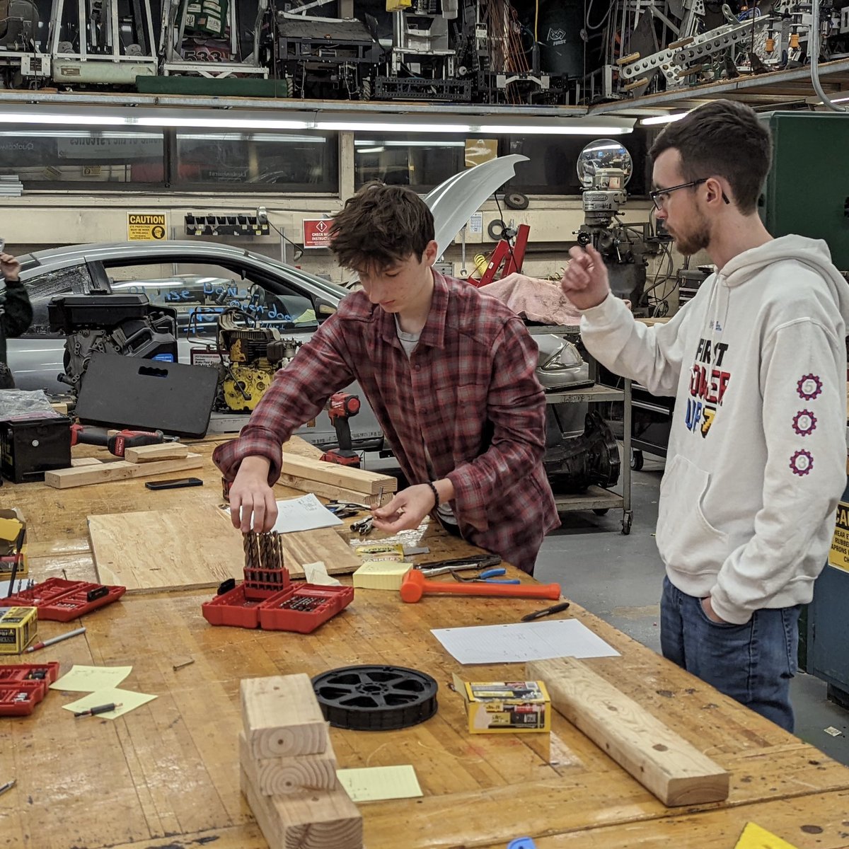 frcteam533's tweet photo. Happy Mechanical Monday!! βοΈβοΈ
Hereβs an update on our build season so far!π€π€
Be ready for more to come!
#Team533 #PSIcotics #FIRSTRobotics #FRC #OMGRobots #Robots #STEM https://t.co/LVRX3RJ4BO