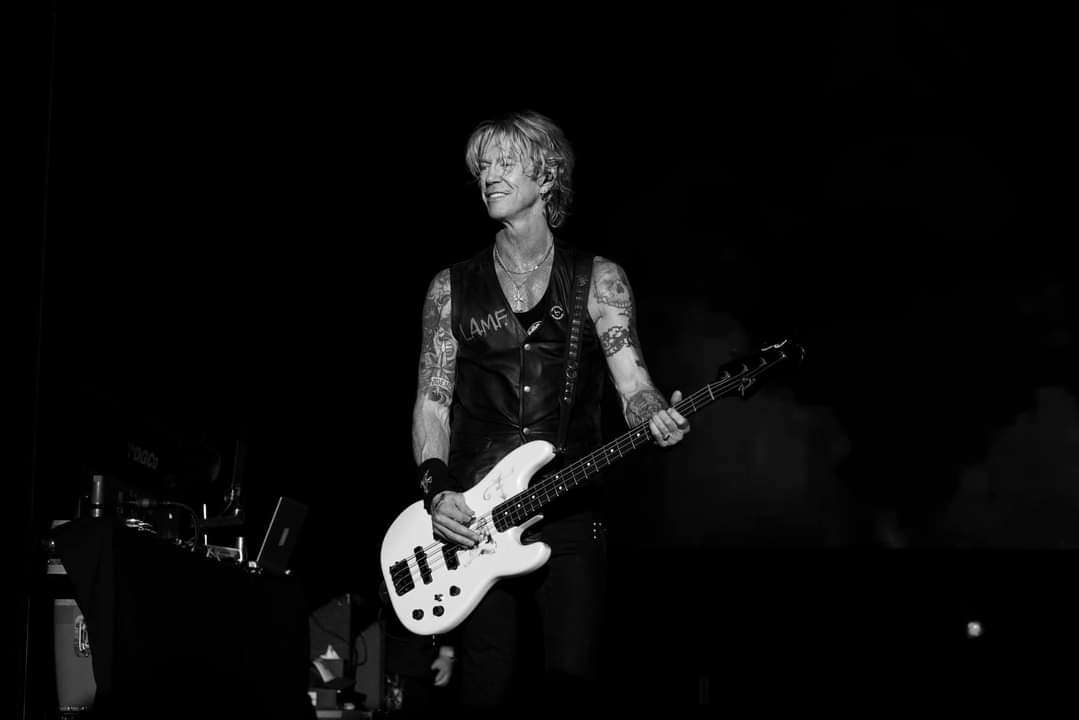 AC/DC saldrá de tour este 2024 y Cliff Williams no estará en el tour. 

Algunos rumores indican que Duff McKagan los acompañará en la gira. 

¿Será? 

#DuffMckagan #ACDC