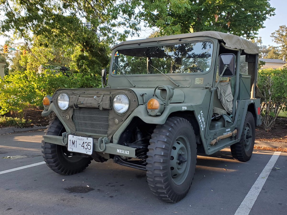mopars_and_more's tweet photo. #millitary #millitarymonday #millitaryvehicle #jeep #willys #jeepwillys #1940sjeep #1940swillys #chevrolet #chevroletcmp #stewartstevenson #stewartstevensonm1078 https://t.co/RnzWKfmzl6