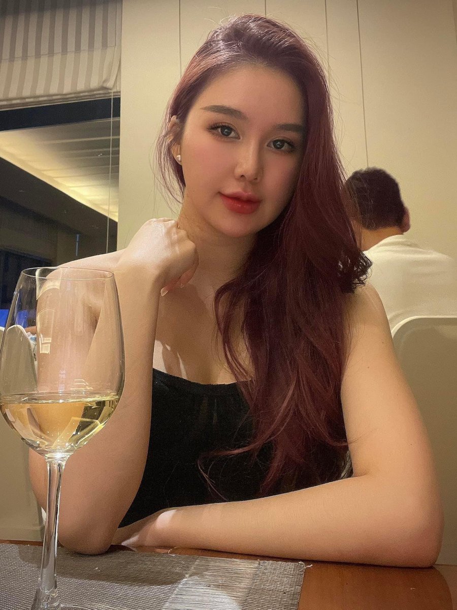 Nguyễn Trần Tú Quyên tweet media