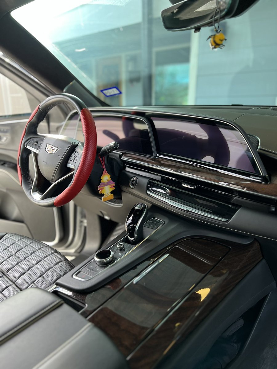 Give your vehicle the love it deserves!
-
Dm, Text, or Call to book an appointment with us.🗓
-
joelsautodetailing.com
📞: (210)-449-0696
