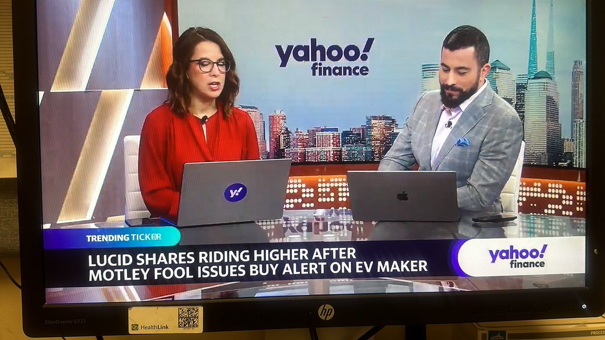 Wallstreetbet5's tweet photo. $LCID Motley fool issues BUY ALERT for $LCID 🚀🚀🚀⬆️⬆️✅✅🆙🆙🆙 https://t.co/6z1SZfU96Z