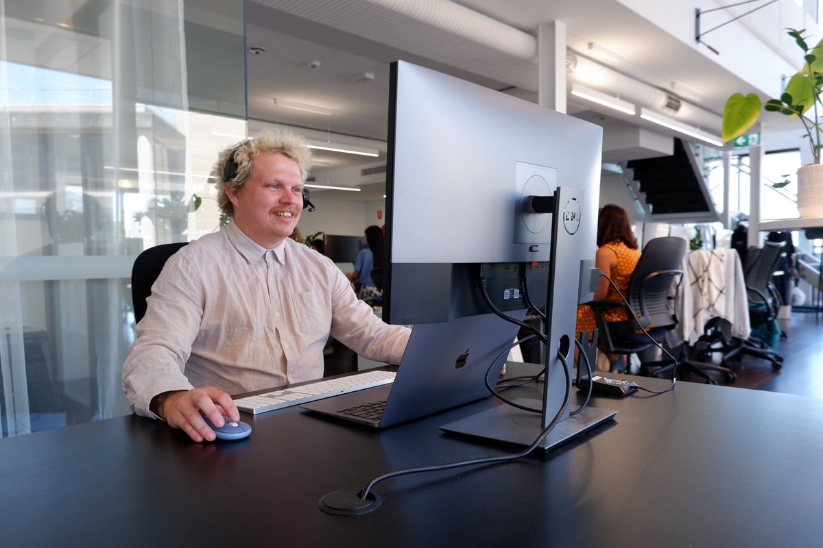 Edstart_AU's tweet photo. If you’ve ever called Edstart, you may have spoken with Keifer, one of the Team Leaders in our Customer Success team who look after our parents.

We sat down with Keifer to talk about all things Edstart, and how he enjoys spending his spare time.

📰: https://t.co/lRjBP0WAt8 https://t.co/ue2LdASFAt