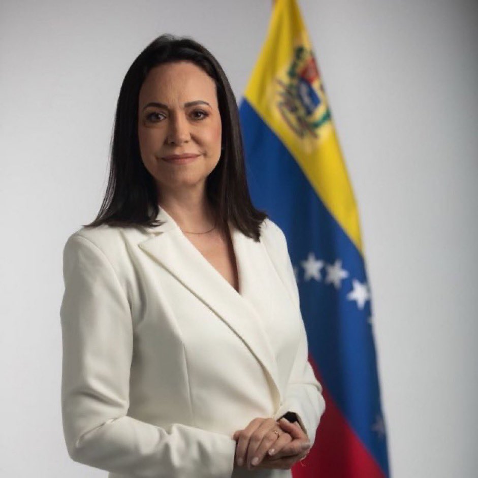 agusantonetti's tweet photo. Atención. Maria Corina Machado, la principal líder mundial femenina de América Latina, ha sido convocada para hablar mañana ante el Senado de ITALIA 🇮🇹 y el Senado de CHILE 🇨🇱 para llevar el mensaje de la lucha por la libertad y la democracia en Venezuela. Esto es hasta el final. https://t.co/7hol2sZVJe
