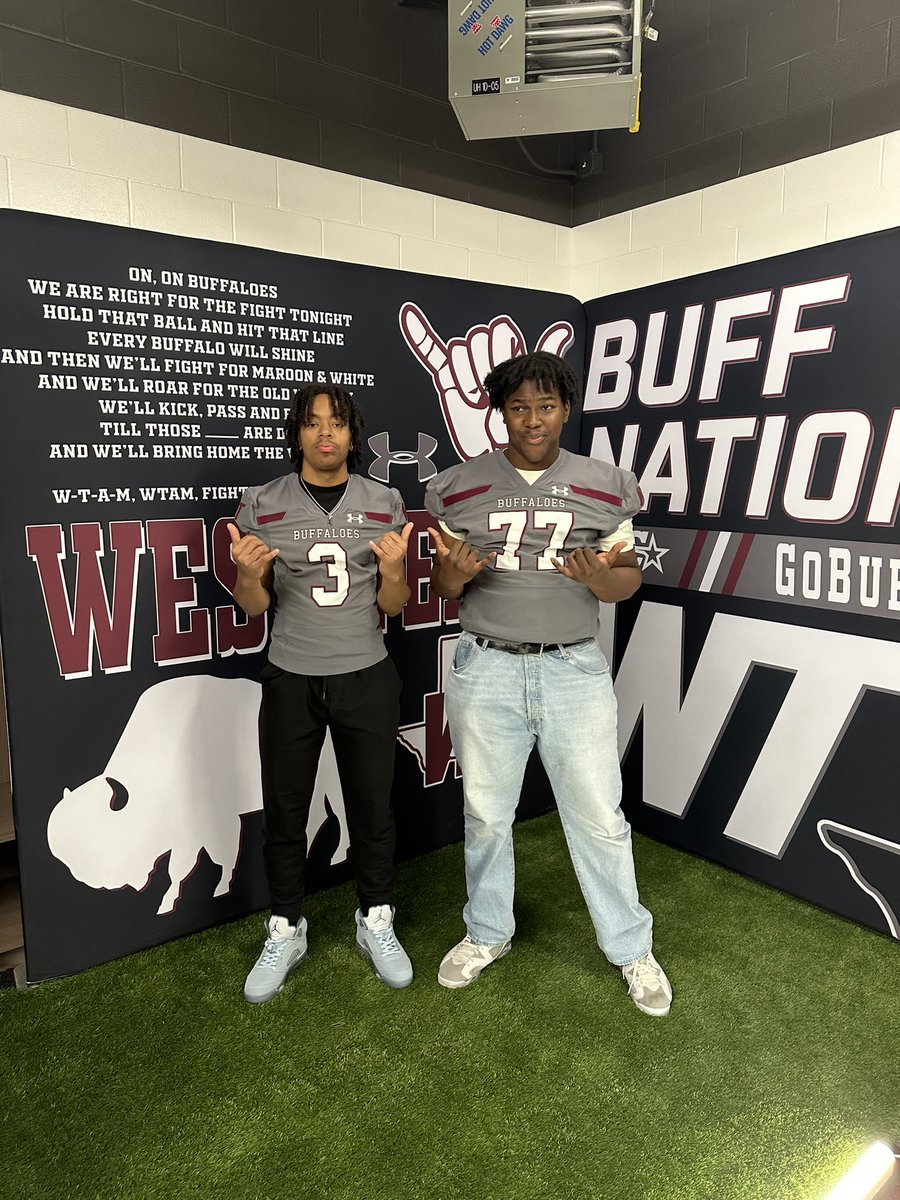 JJβ‘οΈ (@juwanjones_) on Twitter photo Had an amazing visit to
<a href="/WTAMUFootball/">Buffalo Football</a> π΄βͺοΈ Go BuffsβΌοΈ<a href="/coachcedric/">coachcedric</a> <a href="/WTCoachRuss/">Coach Russ</a> <a href="/itua_owobu/">Itua Owobu</a> Had an amazing visit to
<a href="/WTAMUFootball/">Buffalo Football</a> π΄βͺοΈ Go BuffsβΌοΈ<a href="/coachcedric/">coachcedric</a> <a href="/WTCoachRuss/">Coach Russ</a> <a href="/itua_owobu/">Itua Owobu</a>