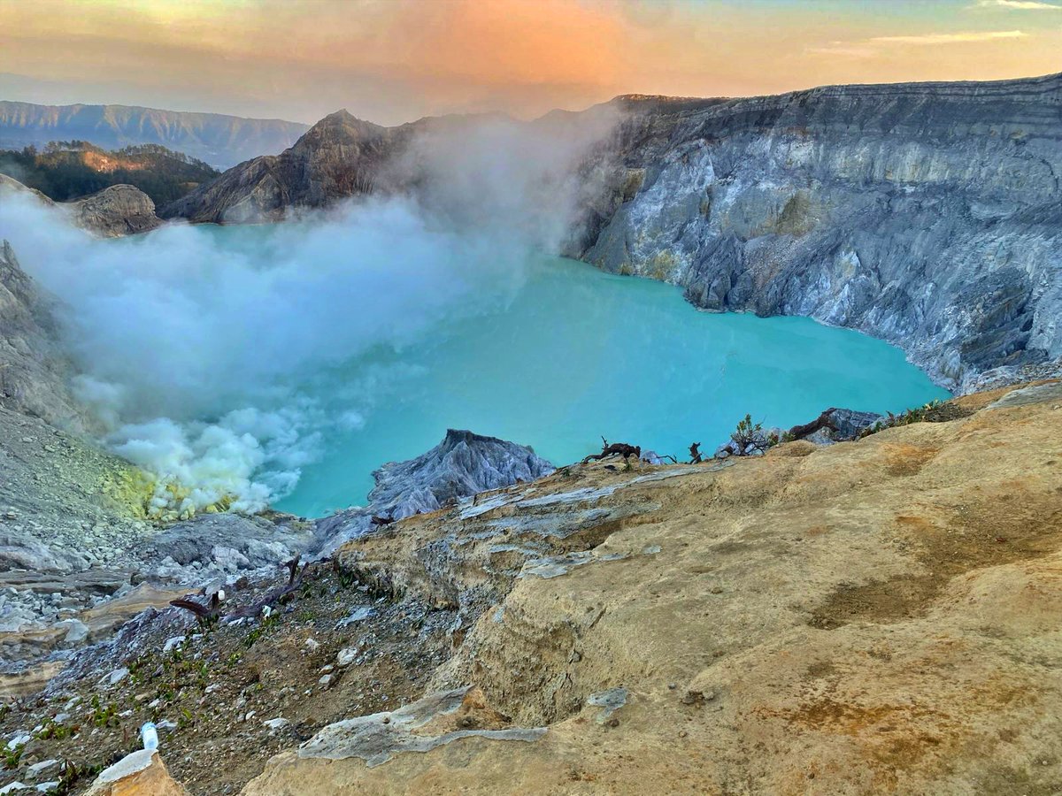 TourPaketJogja1's tweet image. Java tour overland for 5 days from Surabaya, Malang, Bromo, Ijen crater and Bali drop. Enjoy the adventure life. Admin
For more details click jogjaexplore-tours.com/surabaya-malan…
#javatour #surabaya #bromo #ijen #balitrip #ExploreJava #volcano #waterfalls