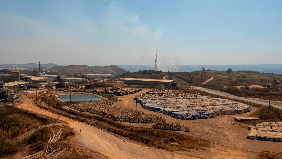 La RDC obtient 5,8 millliards supplémentaires dans le «contrat du siècle» avec les entreprises chinoises rfi.my/AIen.x